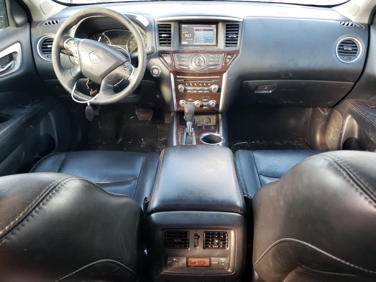 2013 Nissan Pathfinder - Image 8