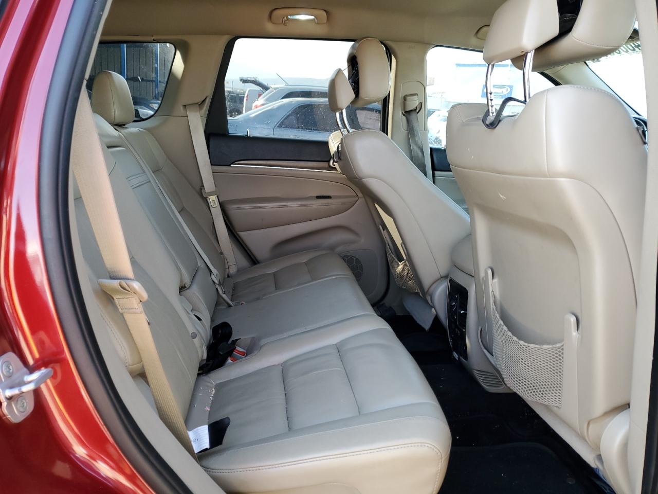 2014 Jeep Grand Cherokee - Image 11