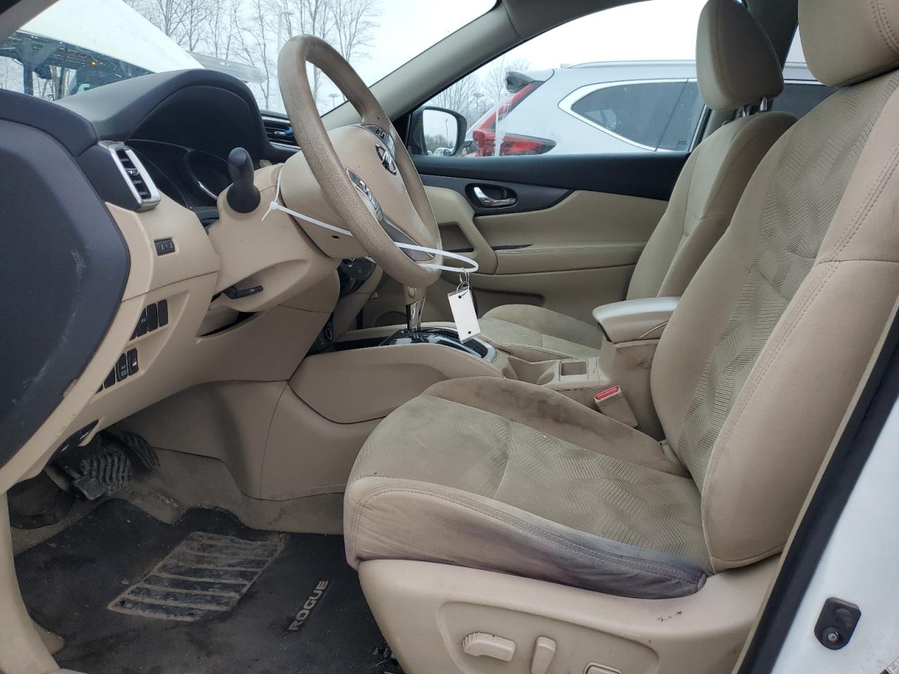 2015 Nissan Rogue - Image 7