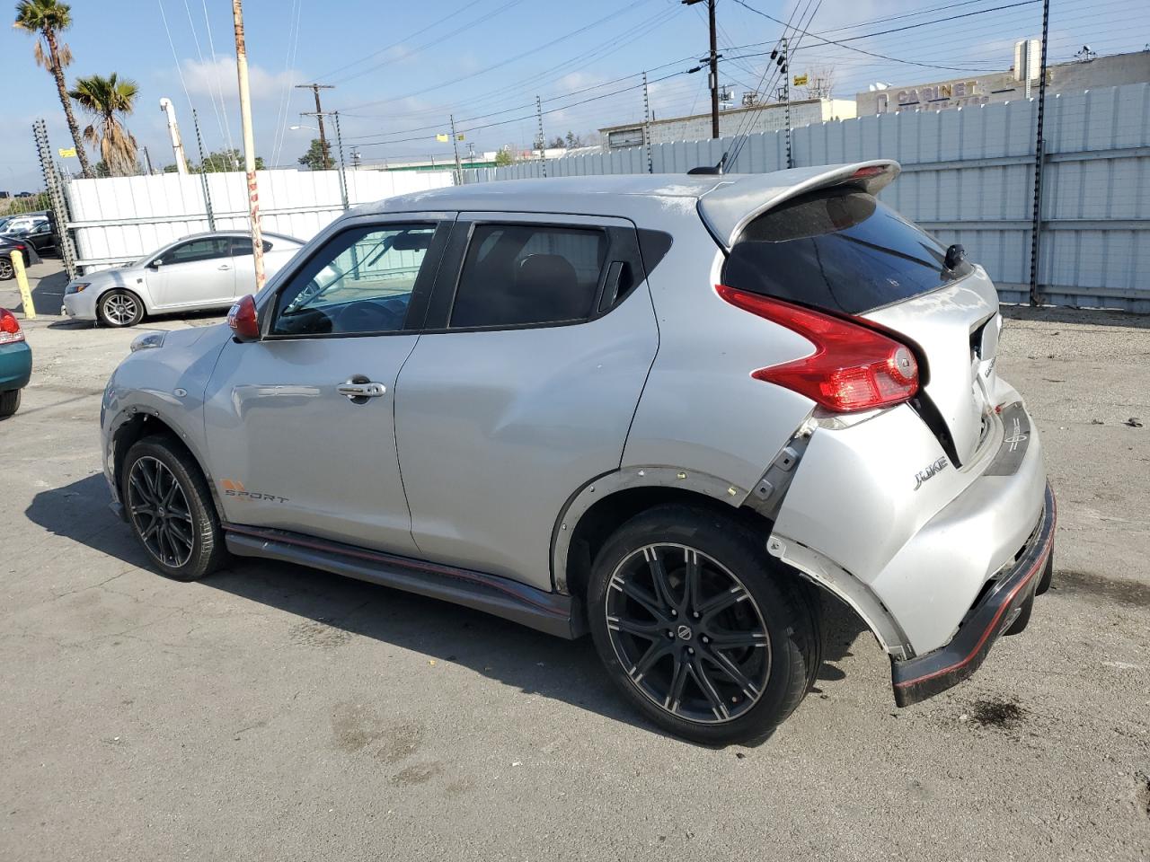 2013 Nissan Juke - Image 2