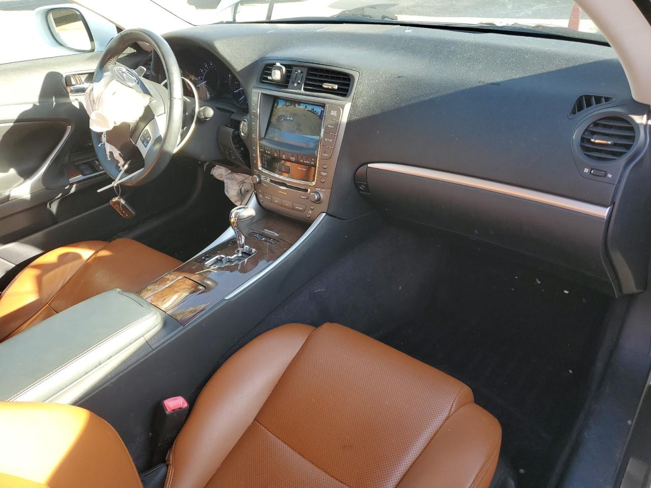 2011 Lexus IS - Image 8