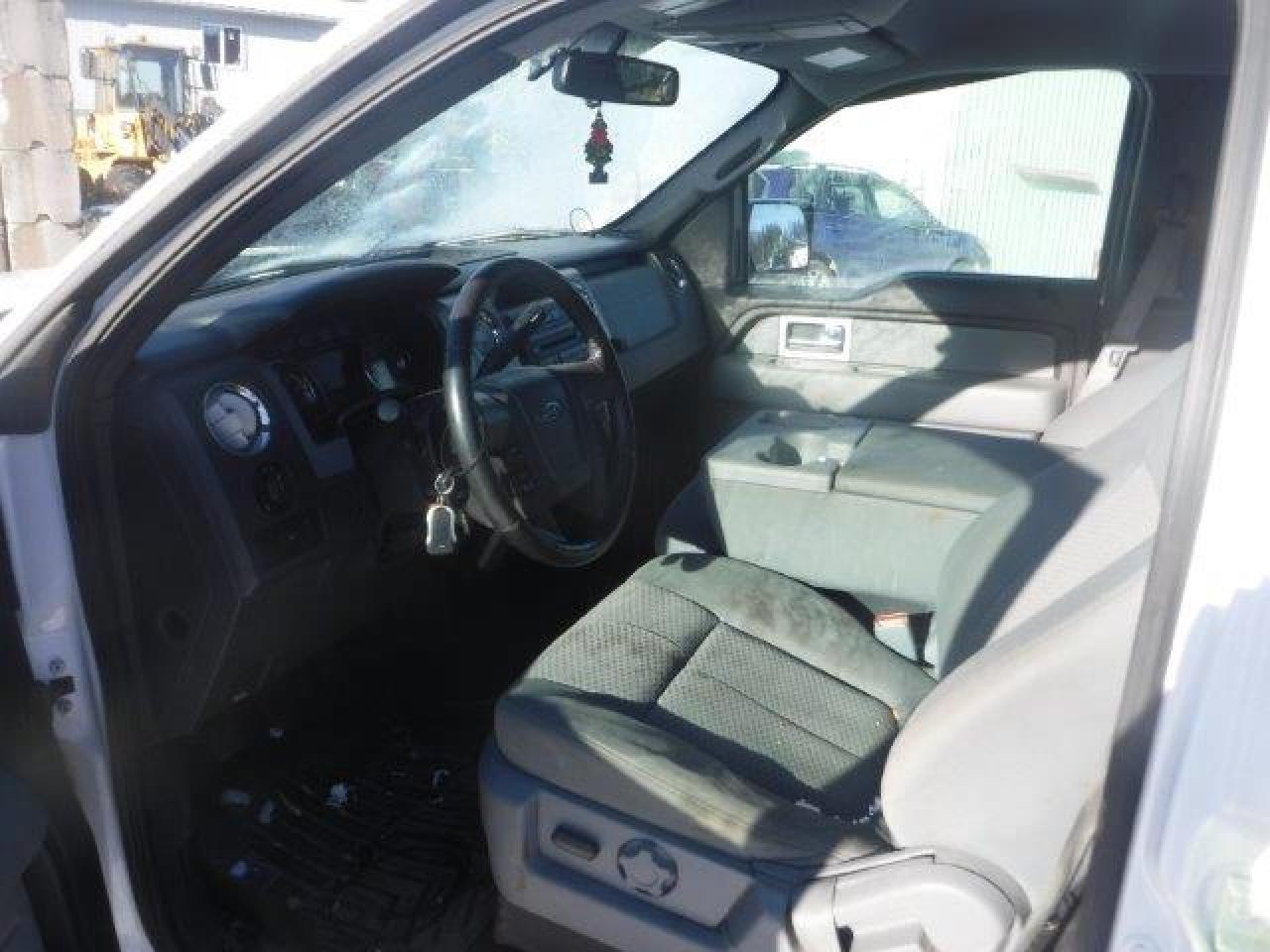 2011 Ford F-150 - Image 5