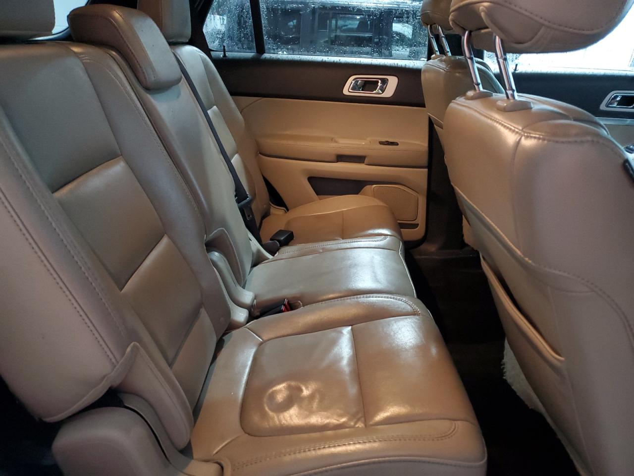 2013 Ford Explorer - Image 11