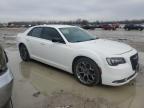 Cahokia Heights, IL에서 판매 중인 2018 Chrysler 300 Touring - Front End