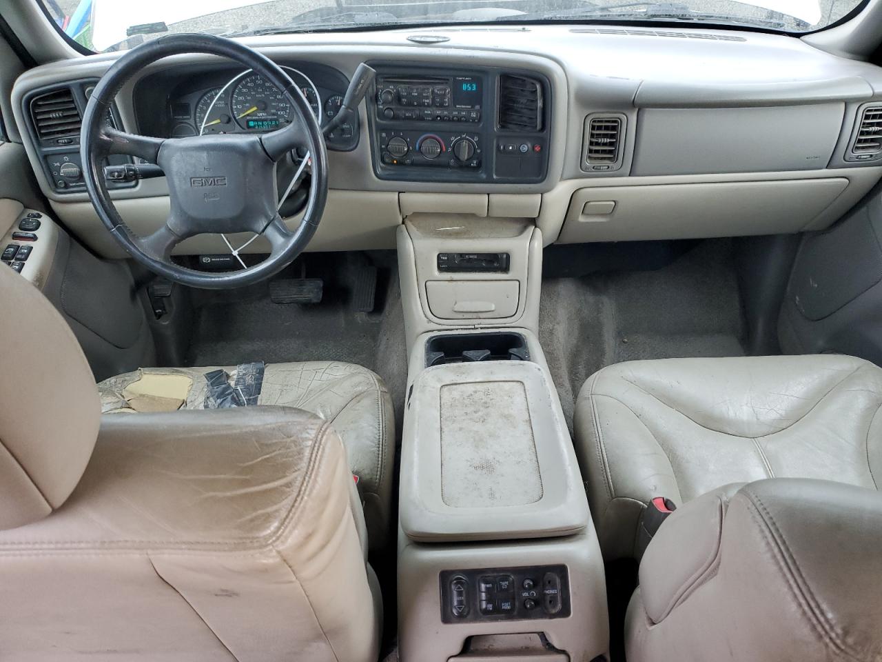 2001 GMC Yukon - Image 8