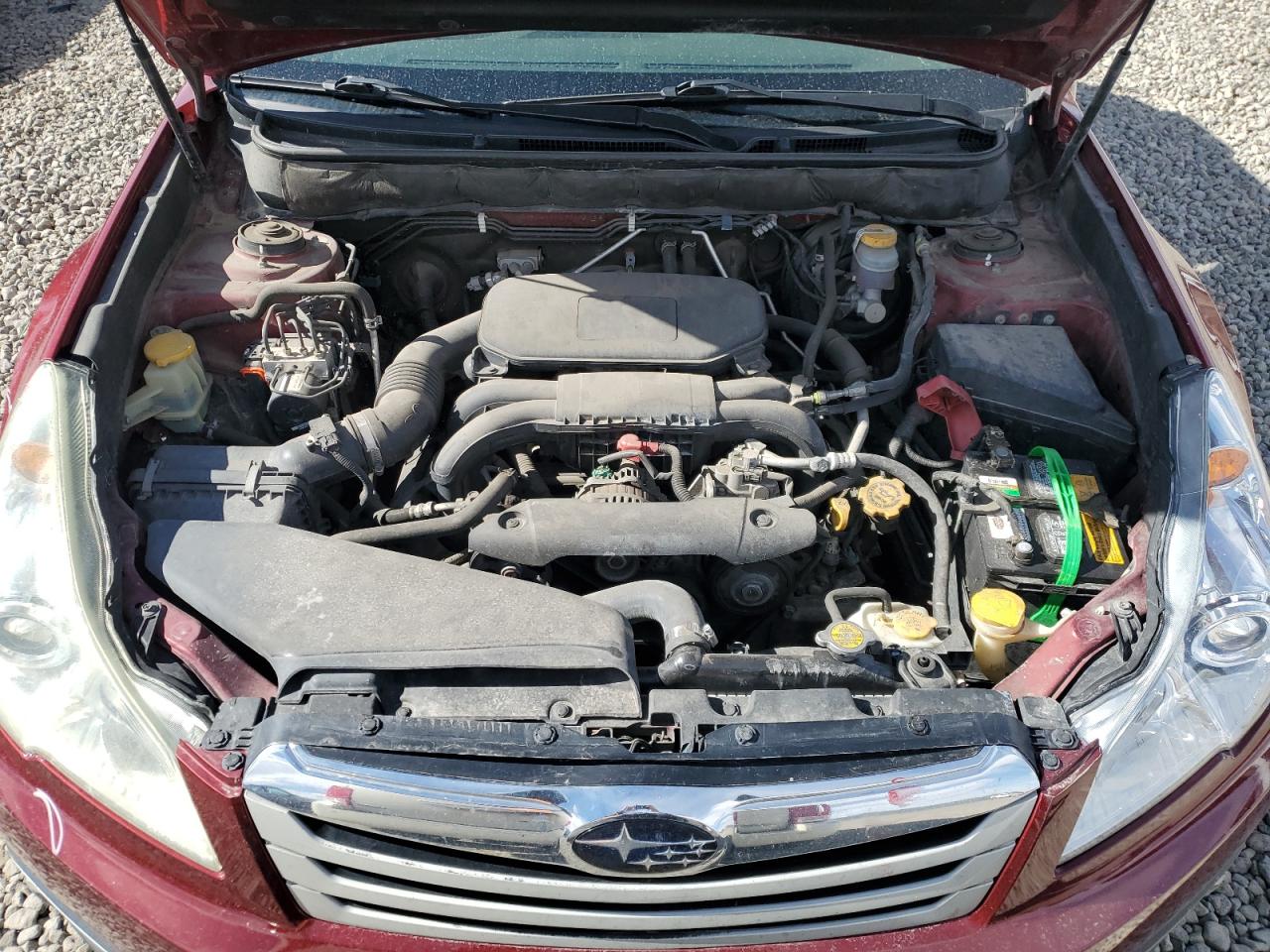 2011 Subaru Outback - Image 11
