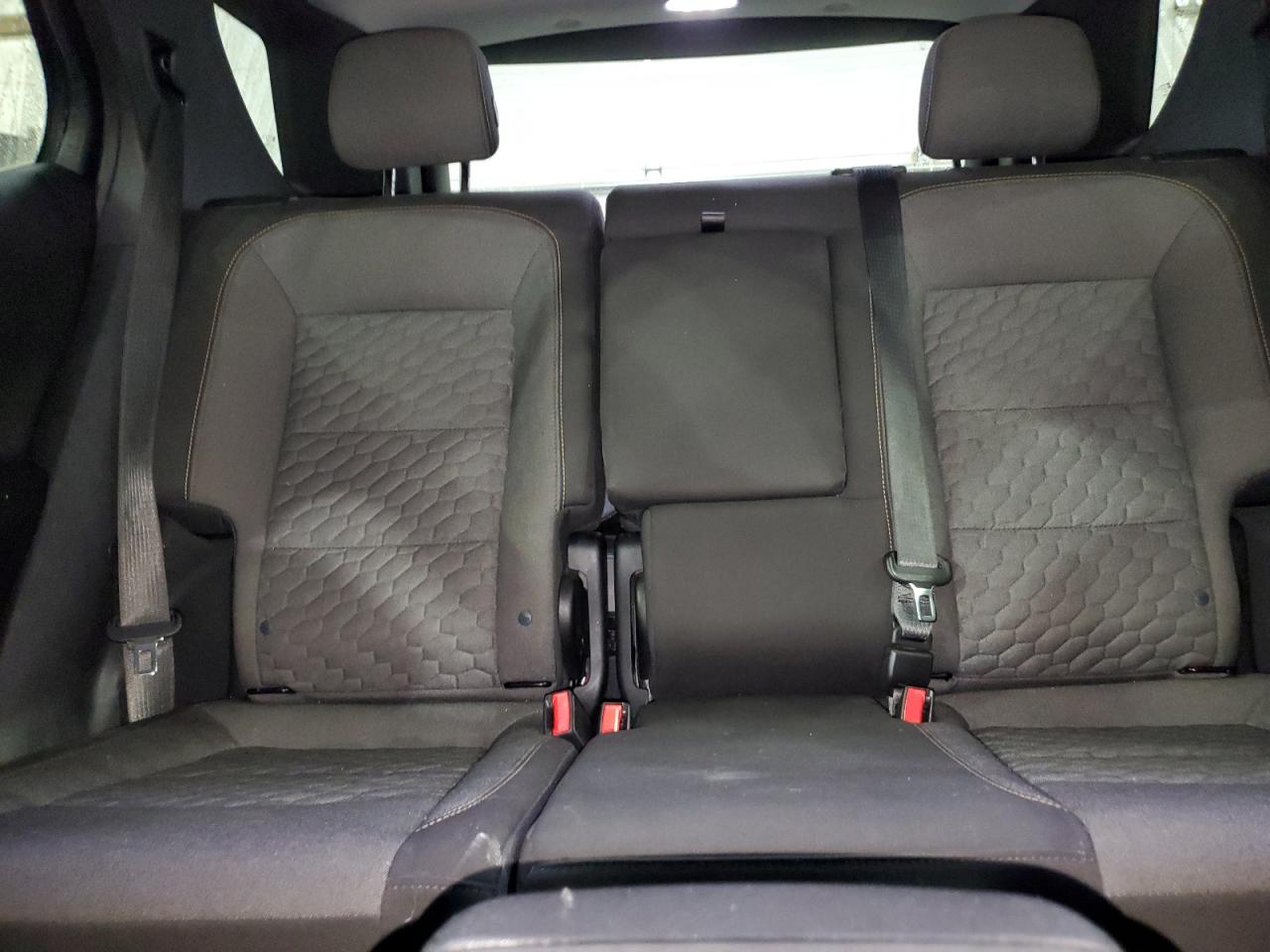 2020 Chevrolet Equinox - Image 10