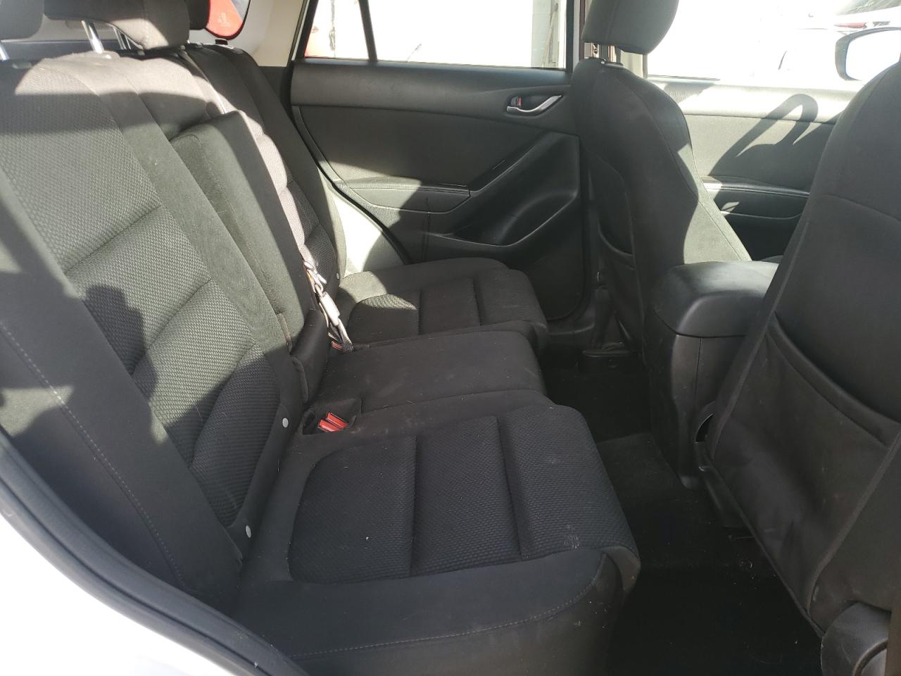 2016 Mazda CX-5 - Image 11