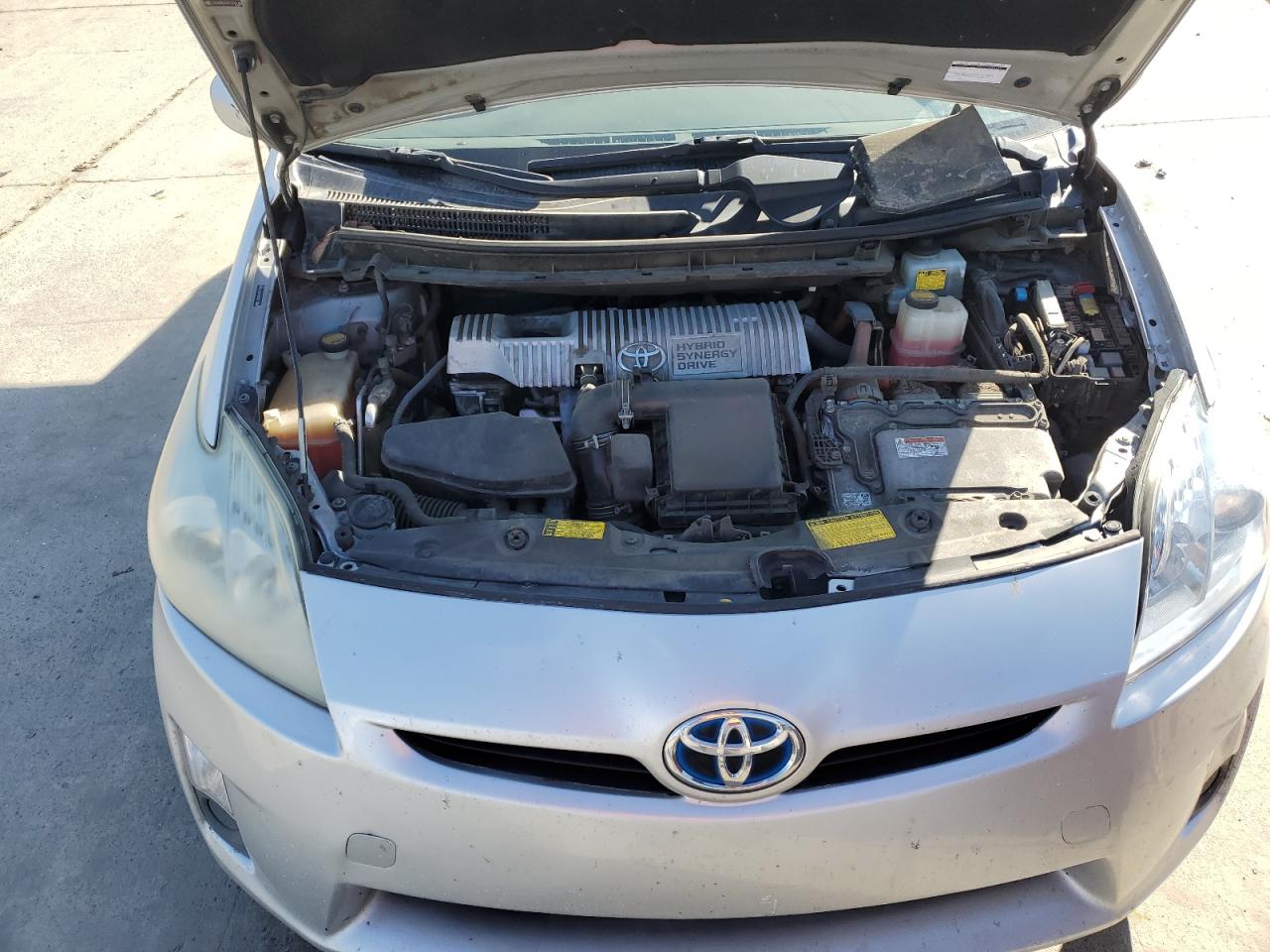 2010 Toyota Prius - Image 13