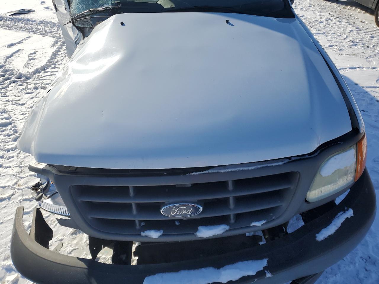 2004 Ford F-150 - Image 11