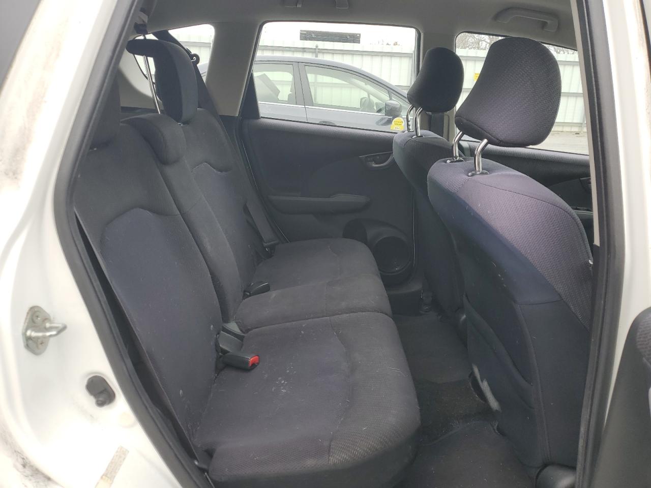 2012 Honda Fit - Image 10