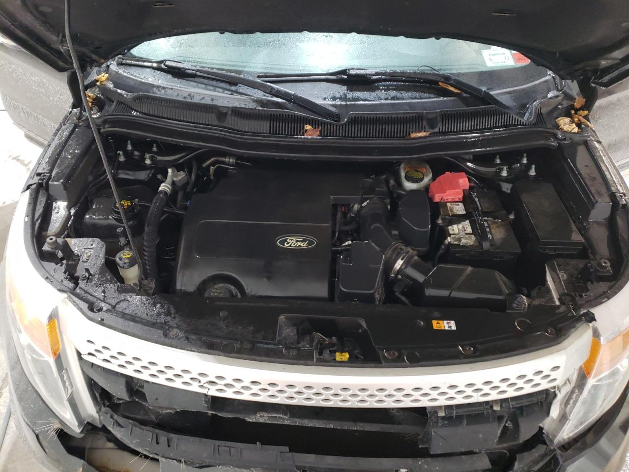 2013 Ford Explorer - Image 13