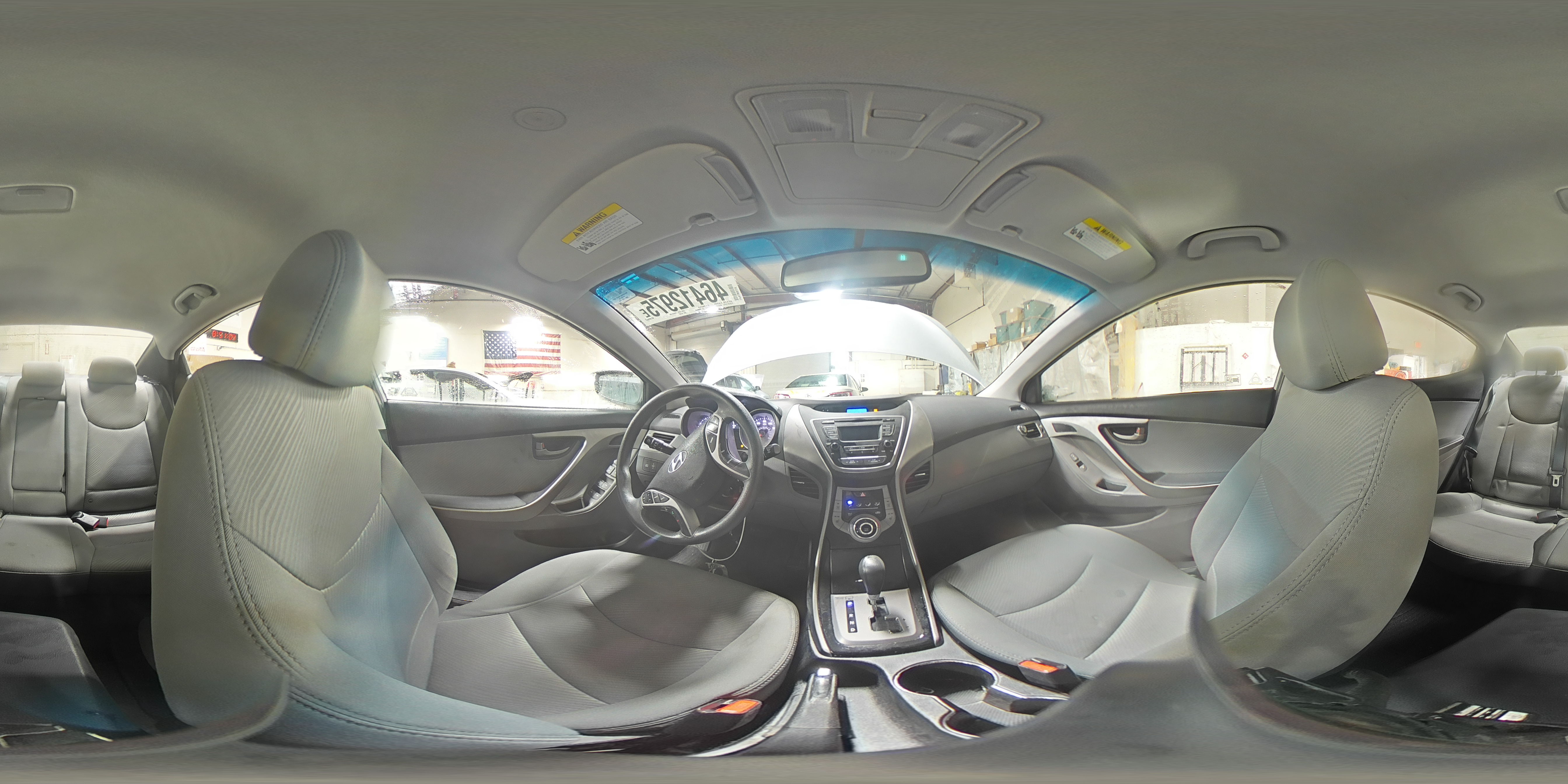 2013 Hyundai Elantra - Image 14