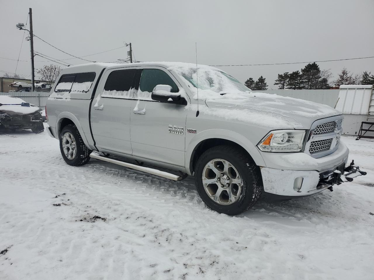 2016 RAM 1500 - Image 4