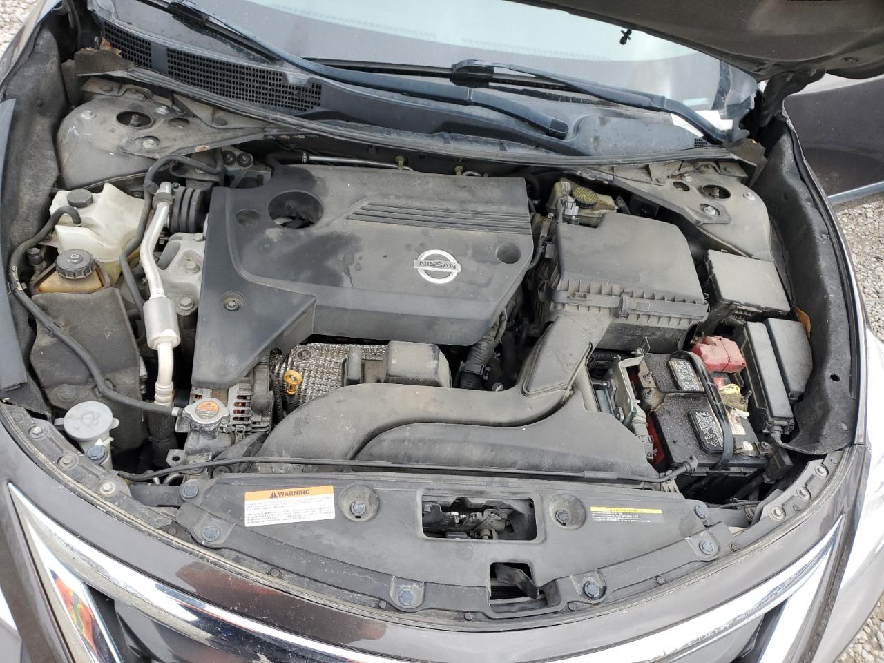 2015 Nissan Altima - Image 12
