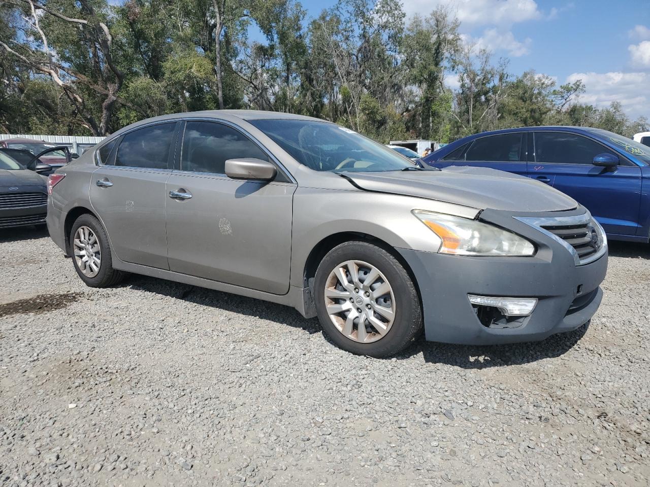 2014 Nissan Altima - Image 4