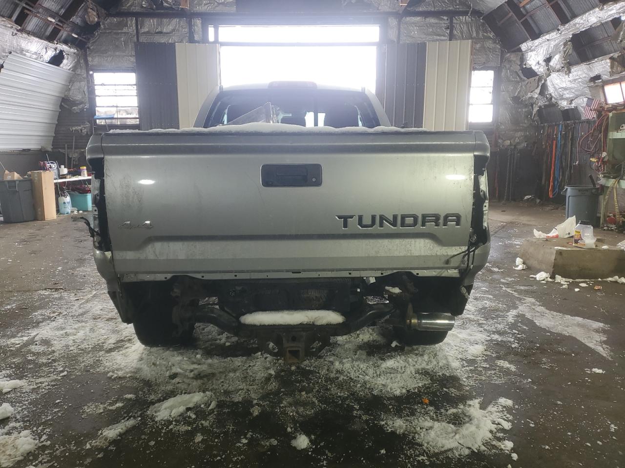 2019 Toyota Tundra - Image 6