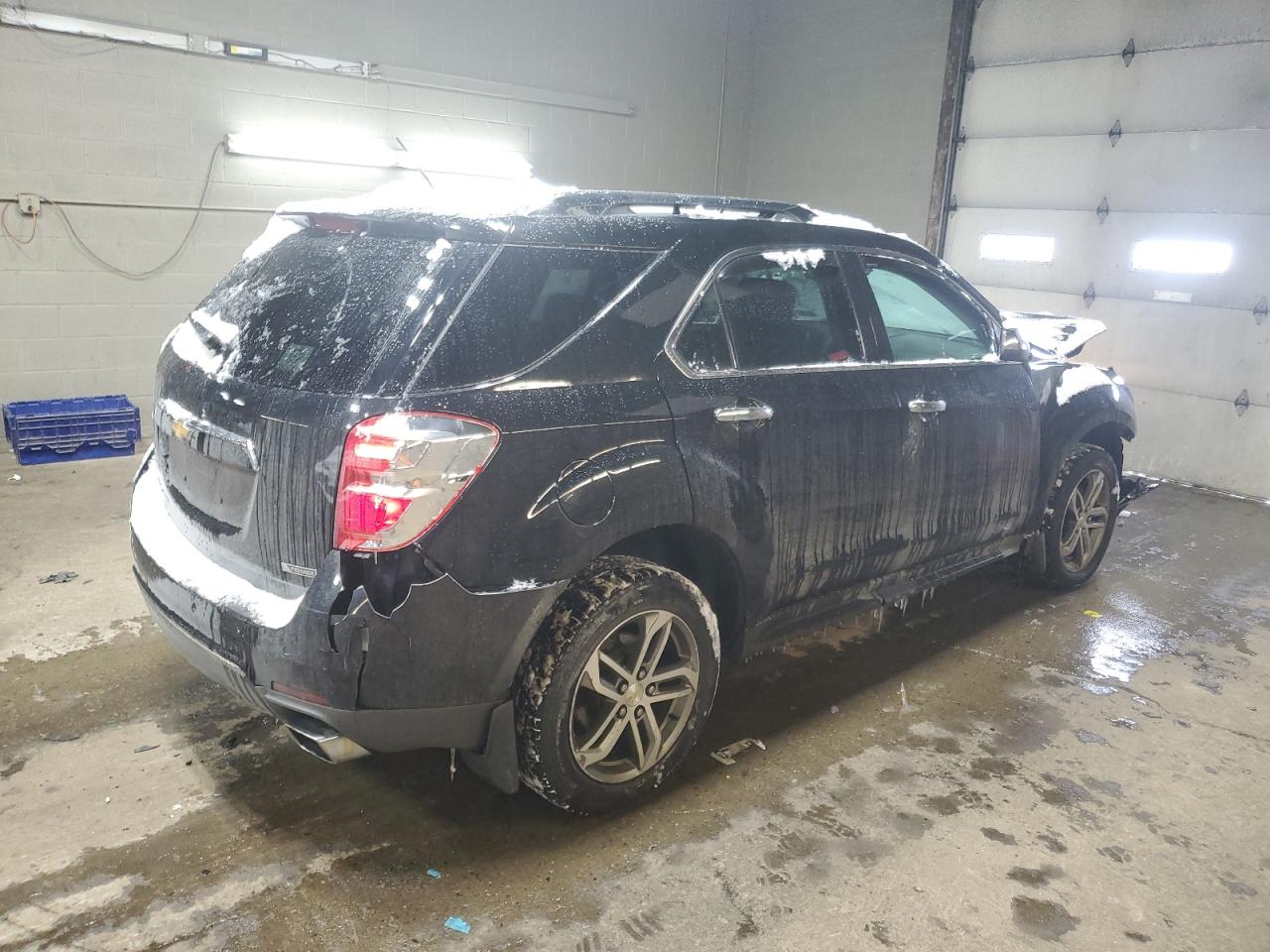 2017 Chevrolet Equinox - Image 3