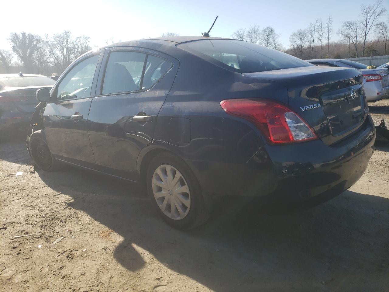 2012 Nissan Versa - Image 2