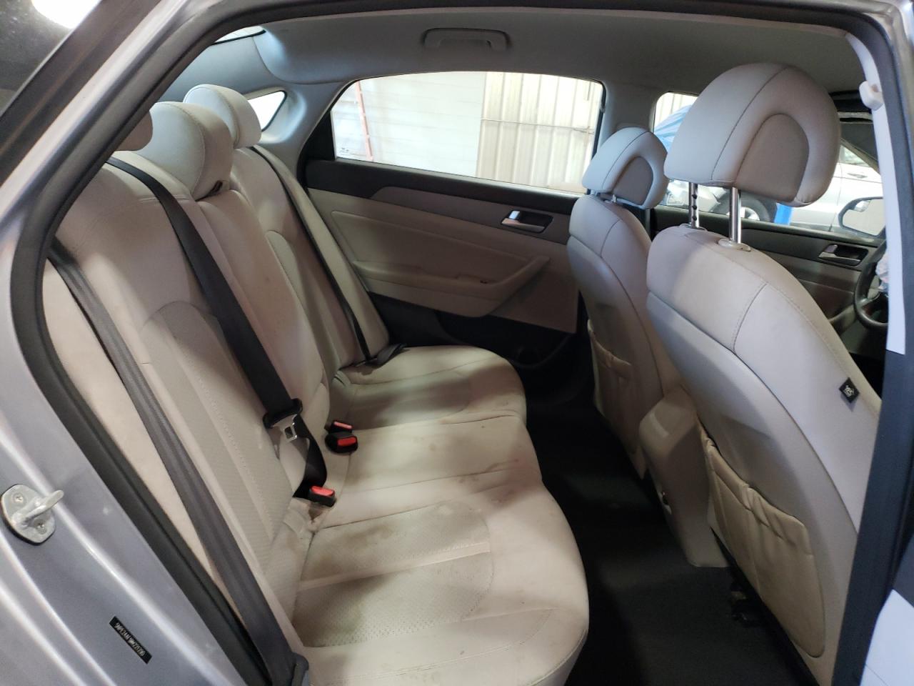2015 Hyundai Sonata - Image 10