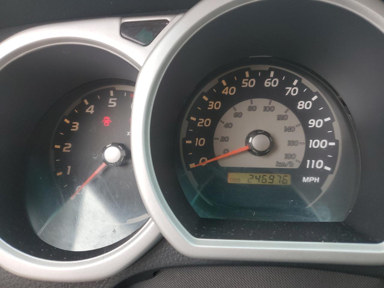 2005 Toyota 4Runner - Image 9