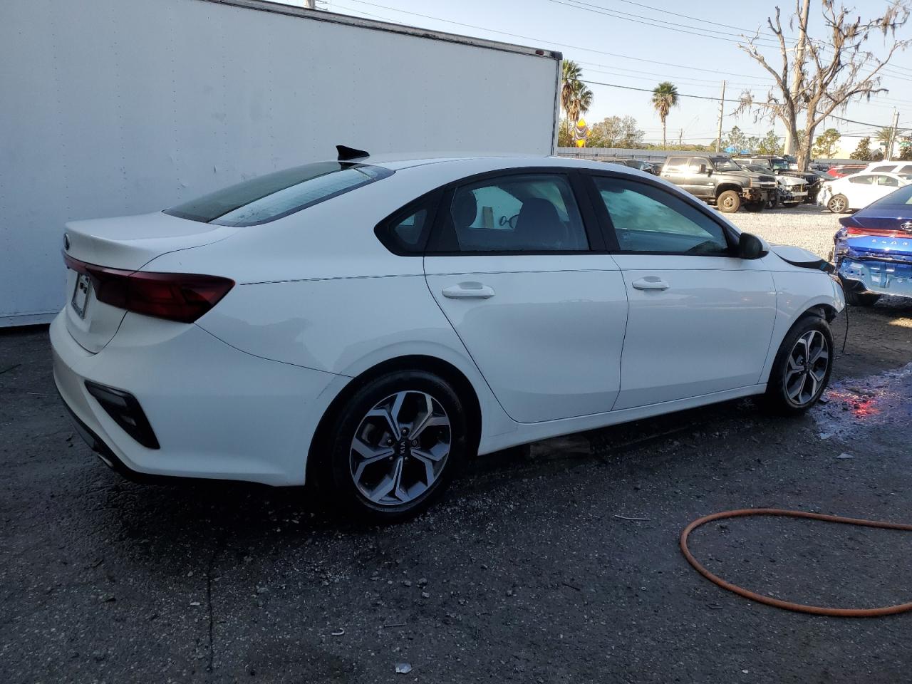 2020 Kia Forte - Image 3