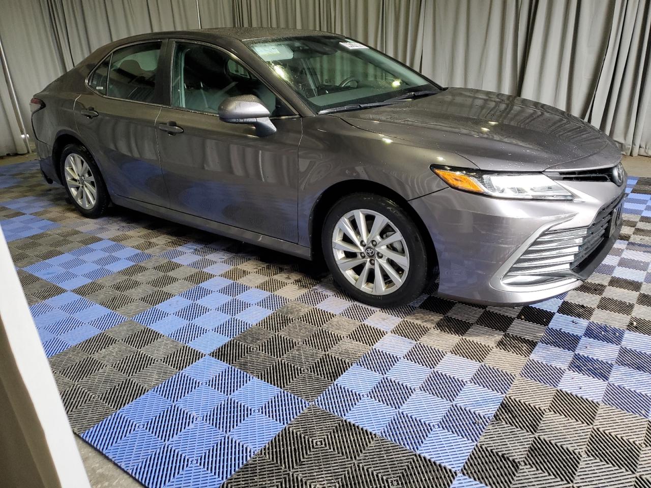 2024 Toyota Camry - Image 4