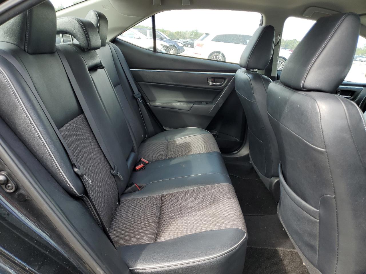 2015 Toyota Corolla - Image 10