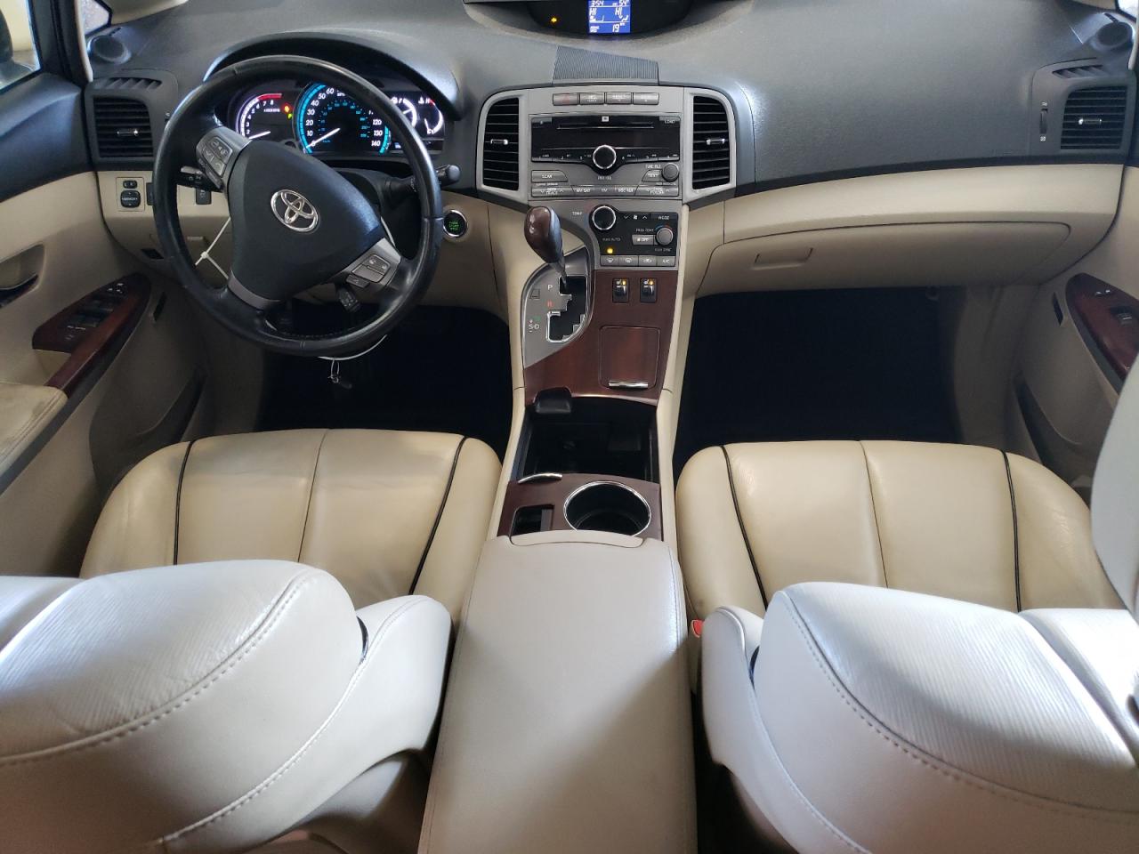 2009 Toyota Venza - Image 8