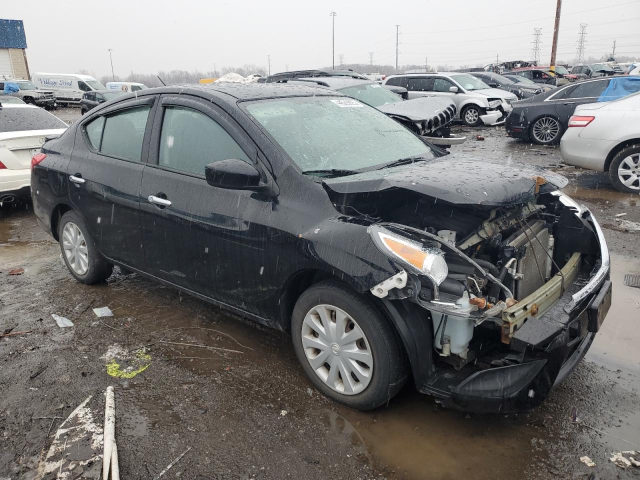 2015 Nissan Versa - Image 4