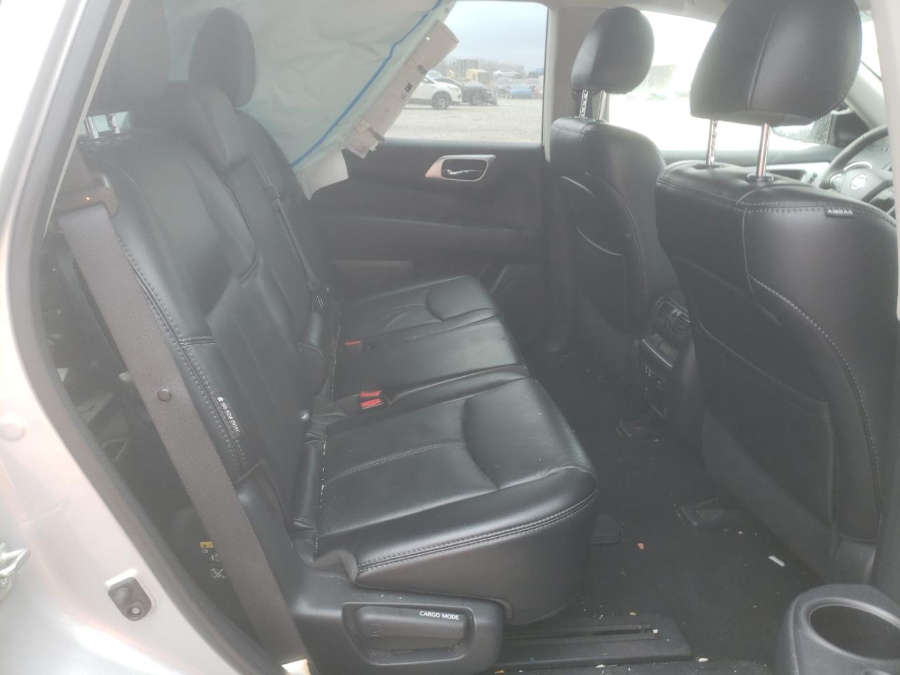 2020 Nissan Pathfinder - Image 11