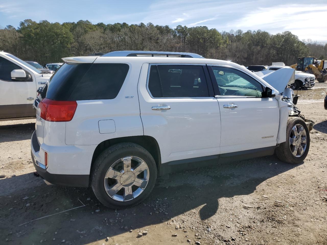 2016 GMC Terrain - Image 3