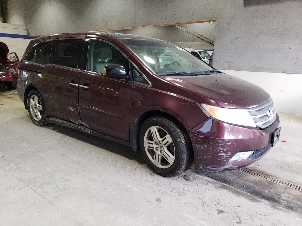 2012 Honda Odyssey - Image 4