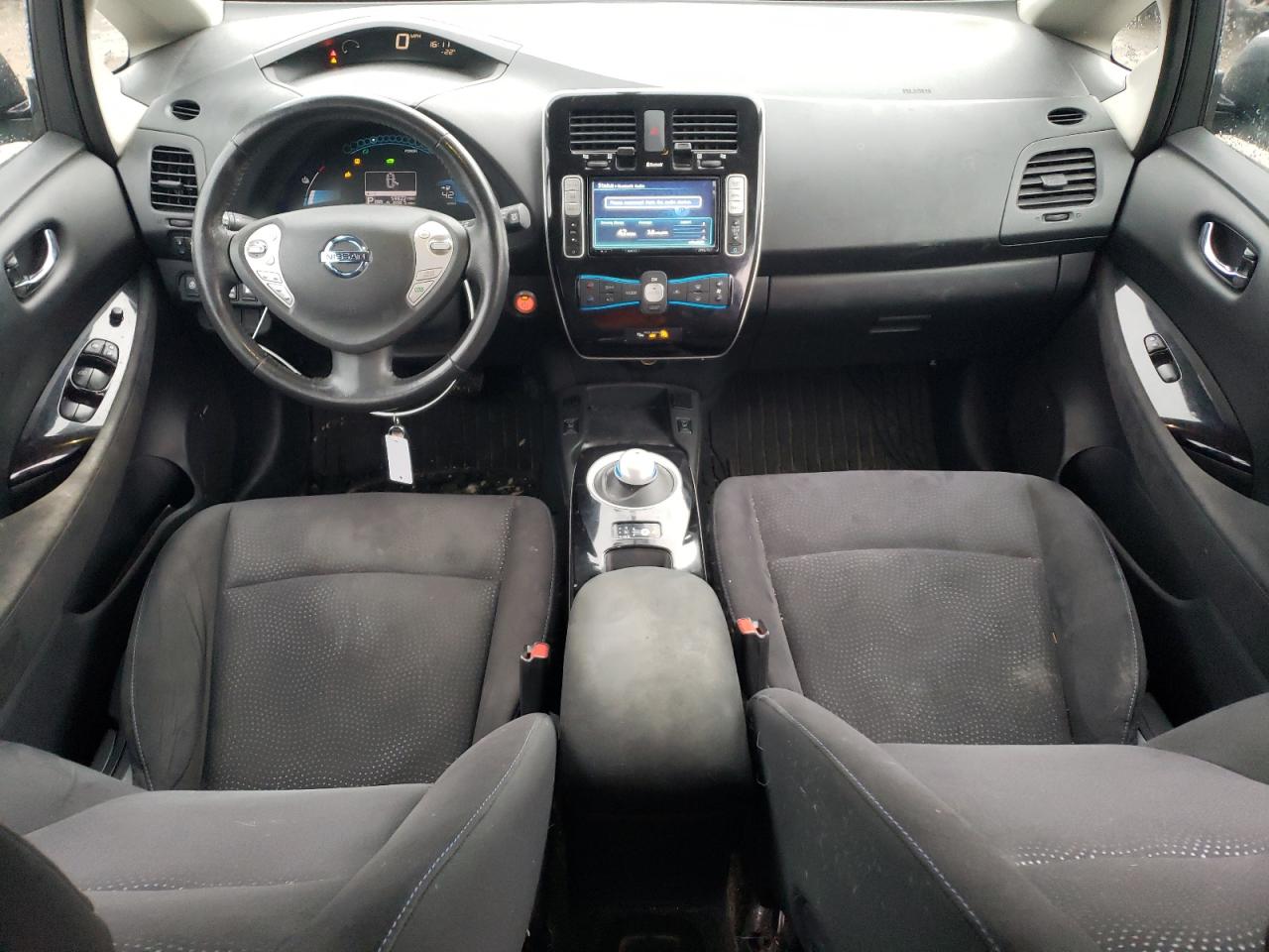 2015 Nissan Leaf - Image 8