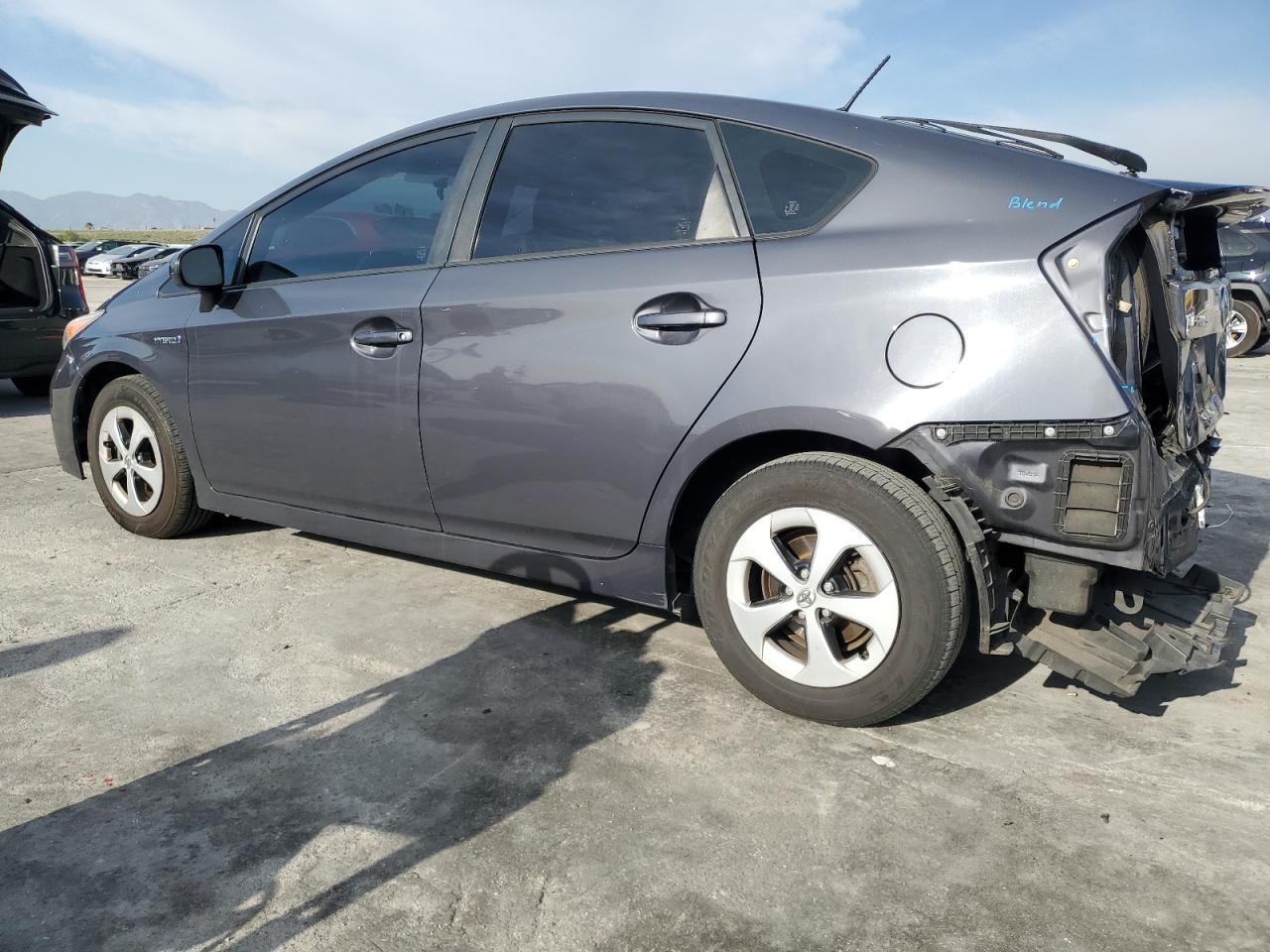 2013 Toyota Prius - Image 2