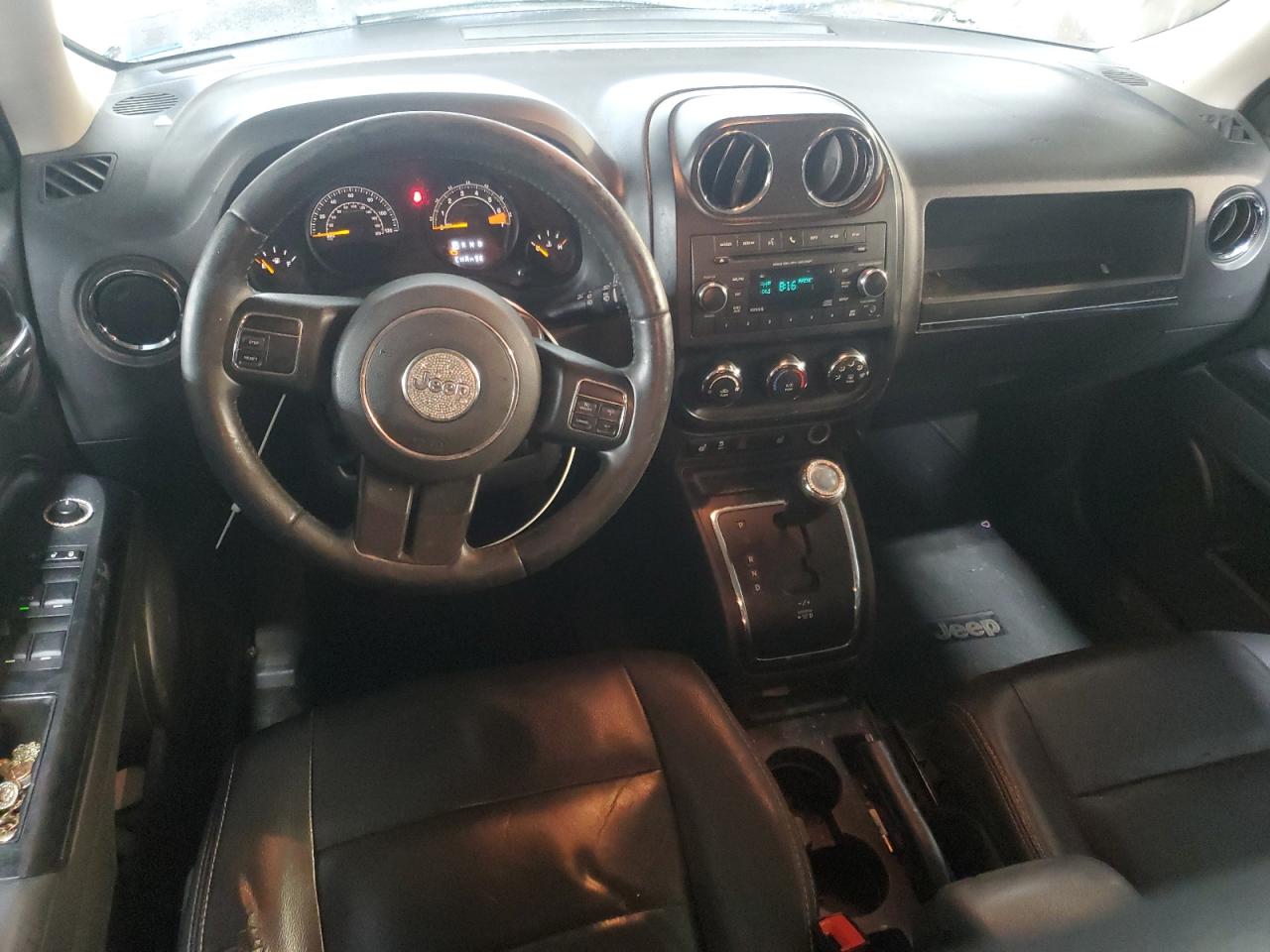 2015 Jeep Liberty (Patriot) - Image 8