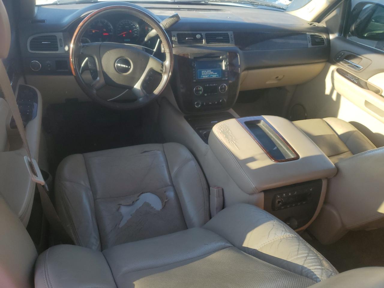 2009 GMC Yukon - Image 8