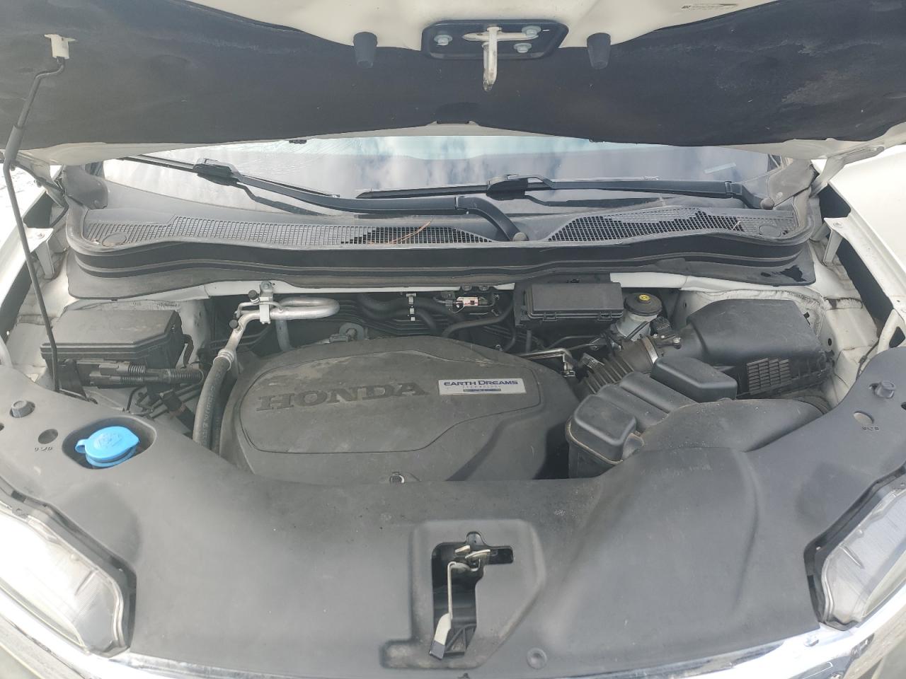 2016 Honda Pilot - Image 12