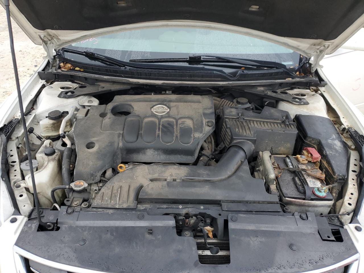 2012 Nissan Altima - Image 11