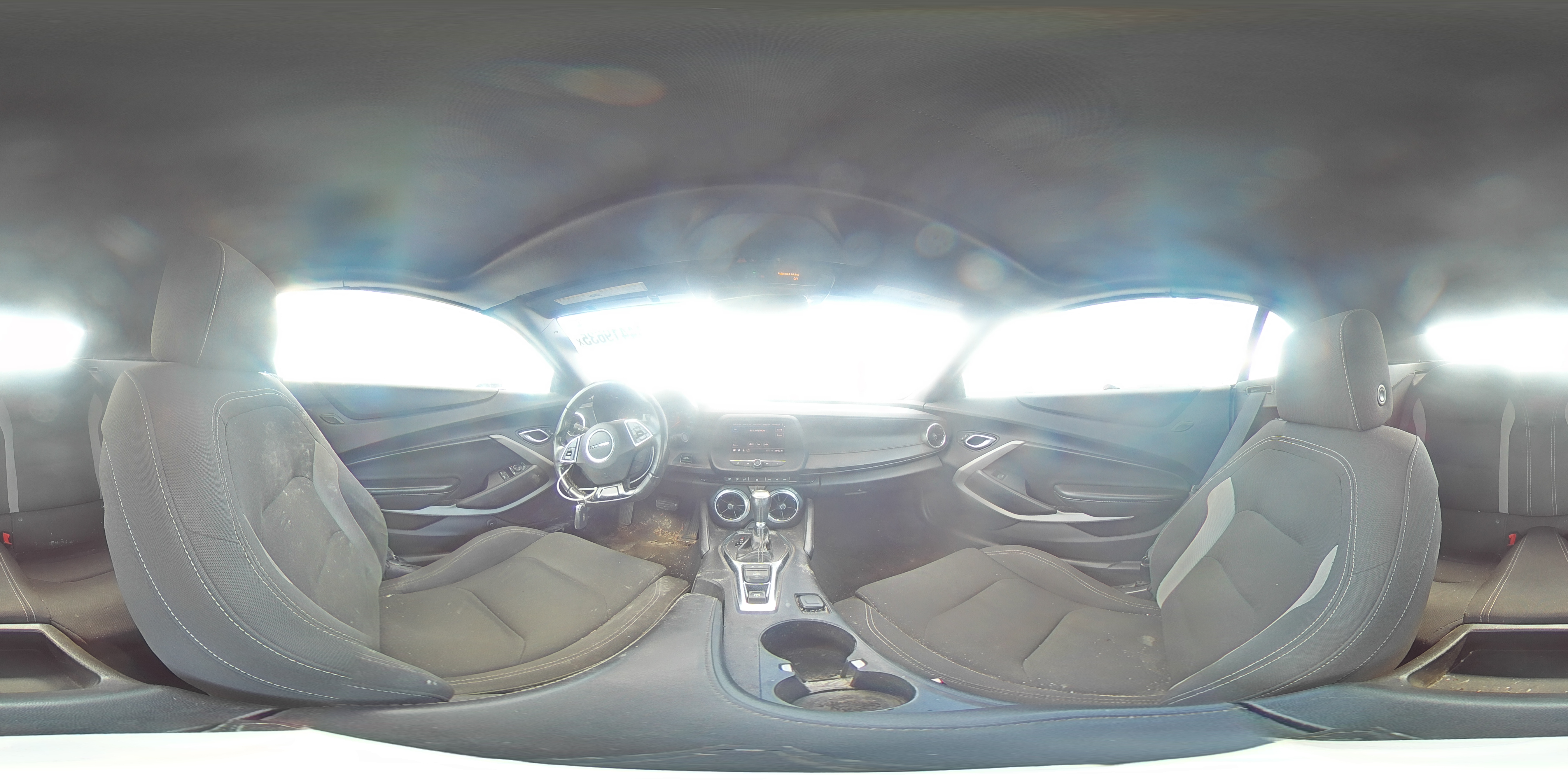 2020 Chevrolet Camaro - Image 12