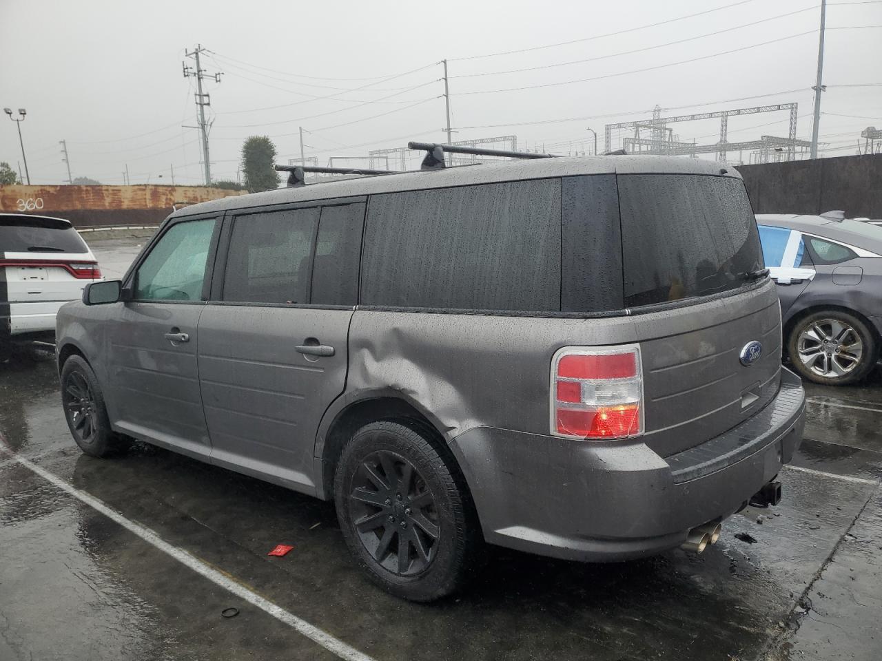 2009 Ford Flex - Image 2