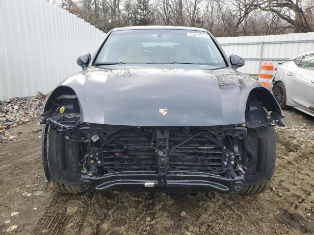  PORSCHE CAYENNE 2016 Granatowy