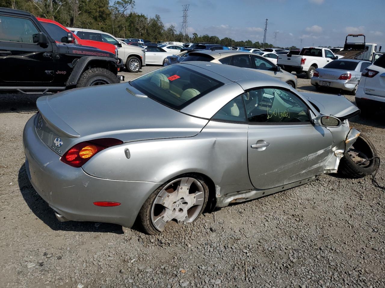2005 Lexus SC - Image 3