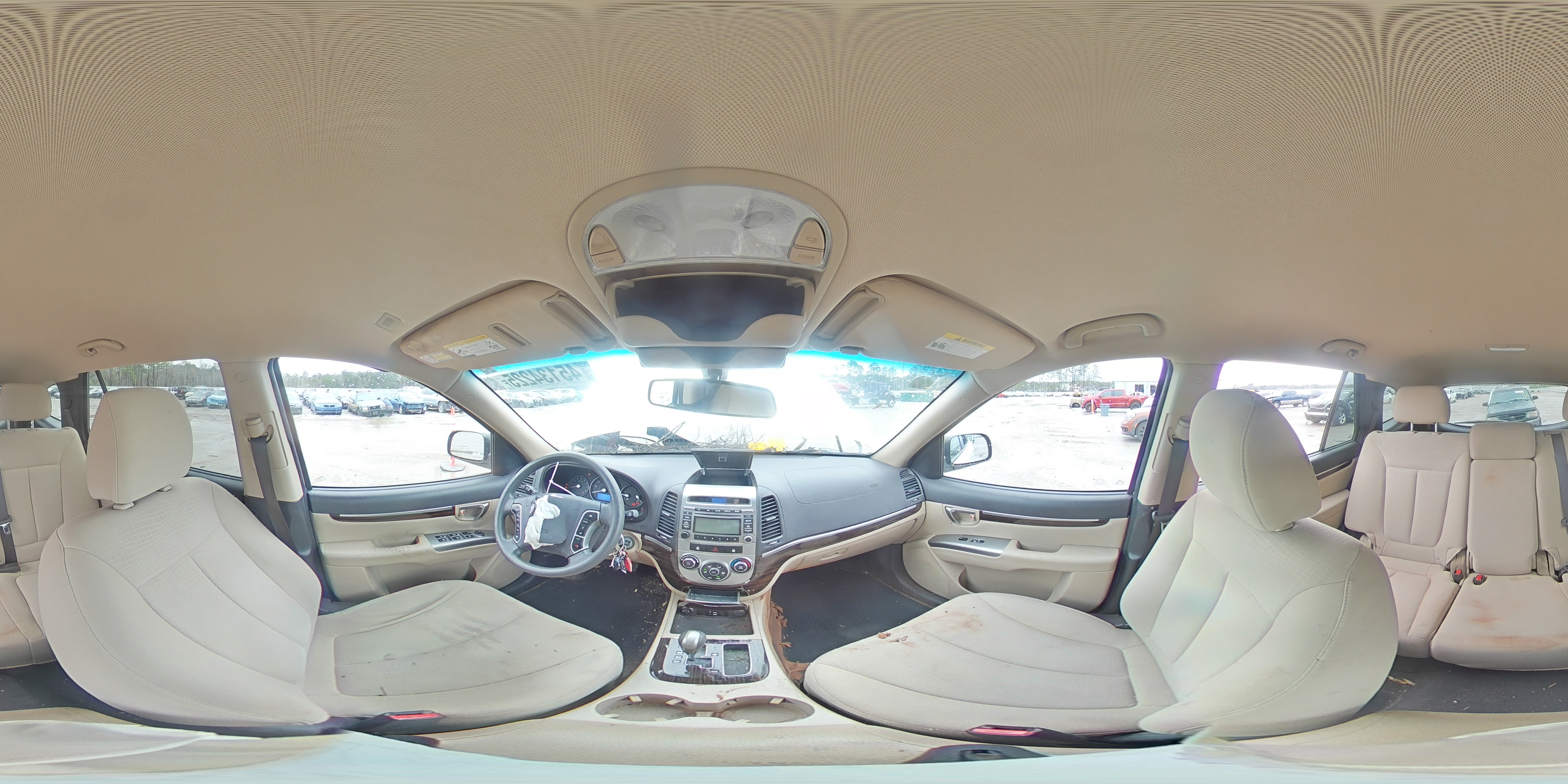 2010 Hyundai Santa Fe - Image 13
