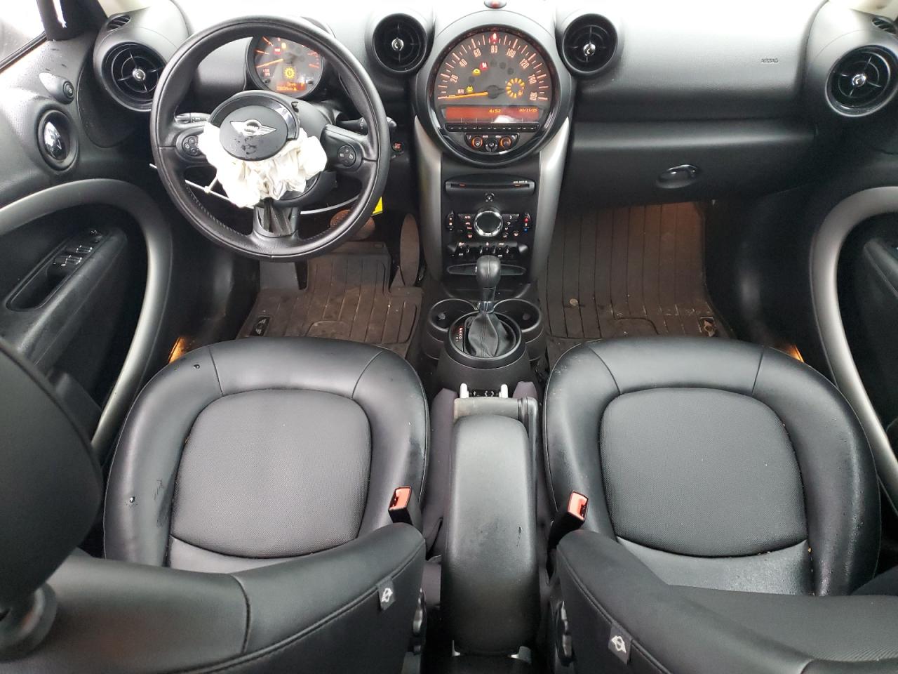 2015 MINI Cooper - Image 8