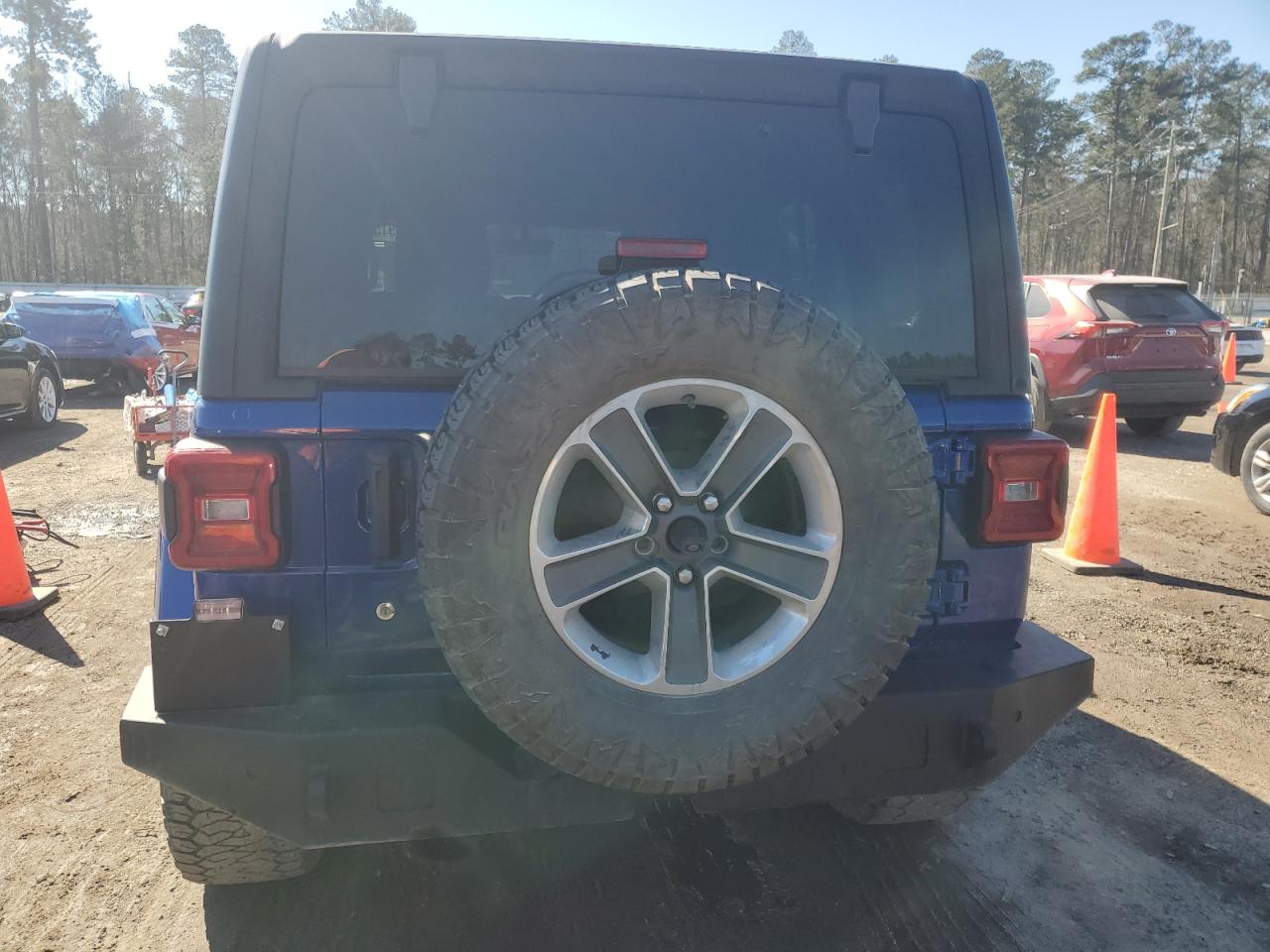 2019 Jeep Wrangler - Image 6
