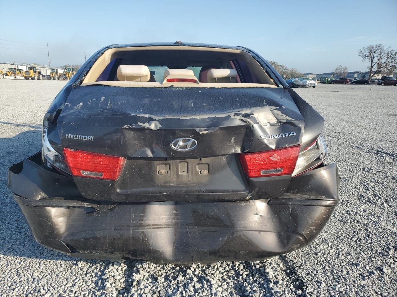 2009 Hyundai Sonata - Image 6