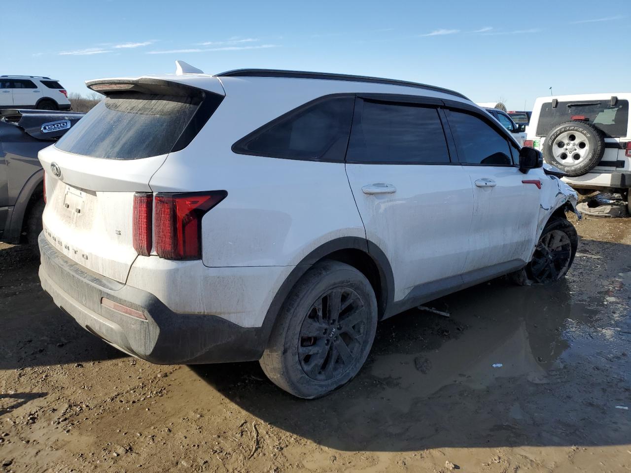 2021 Kia Sorento - Image 3