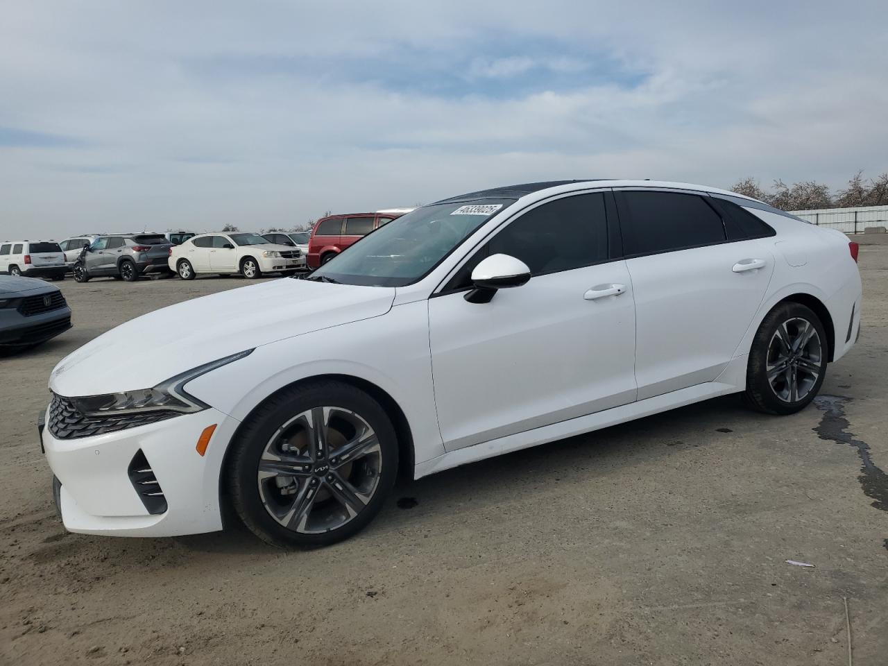 2022 Kia K5 - Image 1