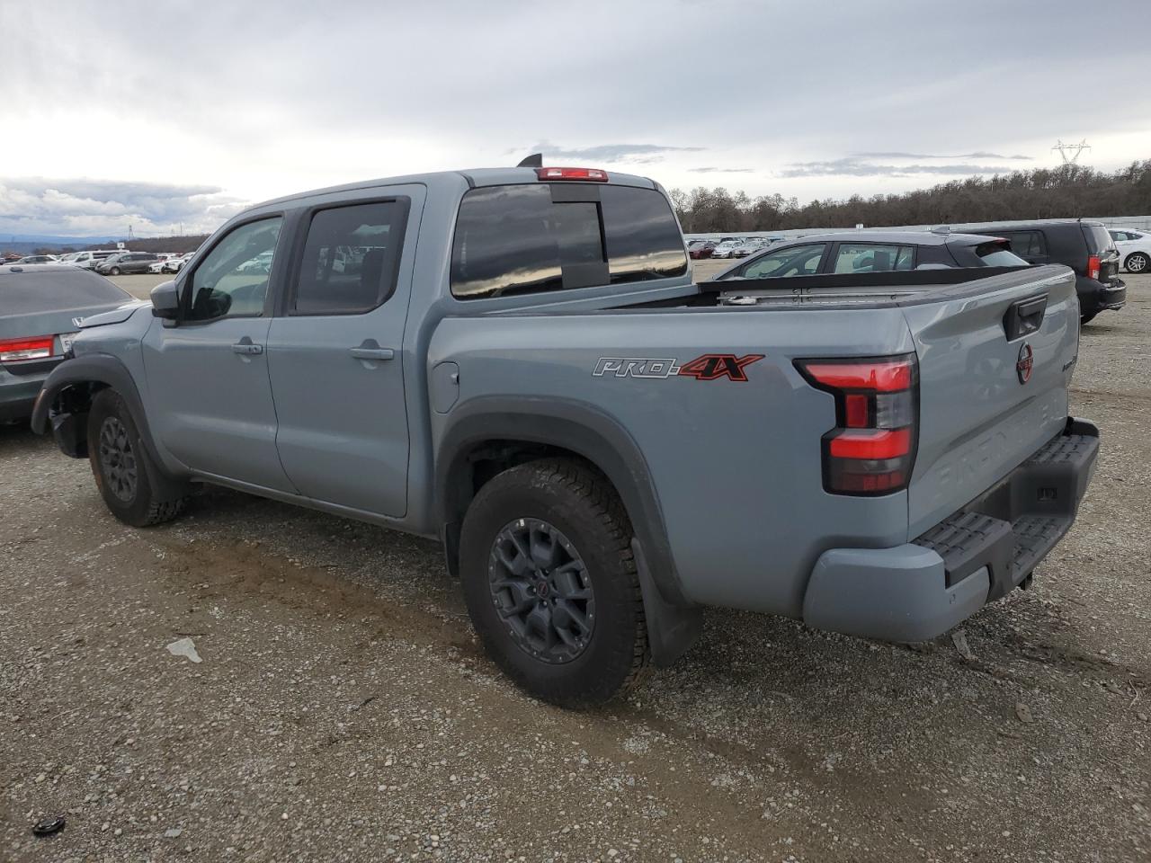 2024 Nissan Navara (Frontier) - Image 2